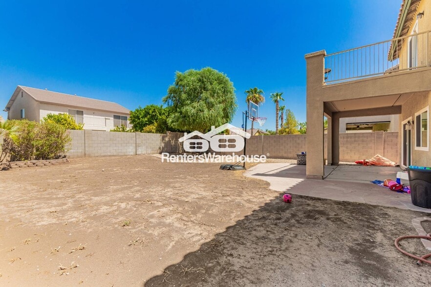 Building Photo - 14206 W Indianola Ave