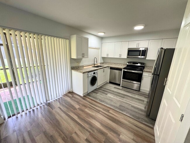 Primary Photo - 4501 Treehouse Ln