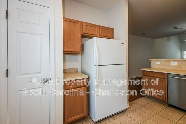 Building Photo - 169 Dorothy Dr