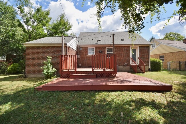 Building Photo - 7293 Chetbert Dr