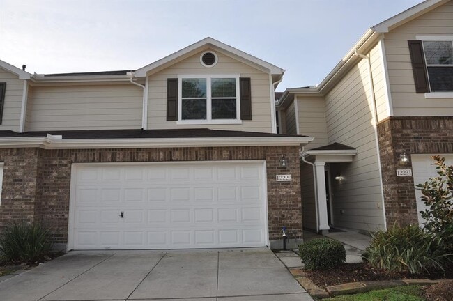 Building Photo - 12229 Medina Lake Dr