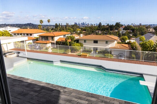 Building Photo - Los Feliz/Hollywood Hills AMAZING 6 Bed/4 Bath/Pool Luxury Home for Lease!