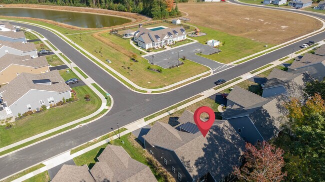 Building Photo - 22395 Arbor Cir