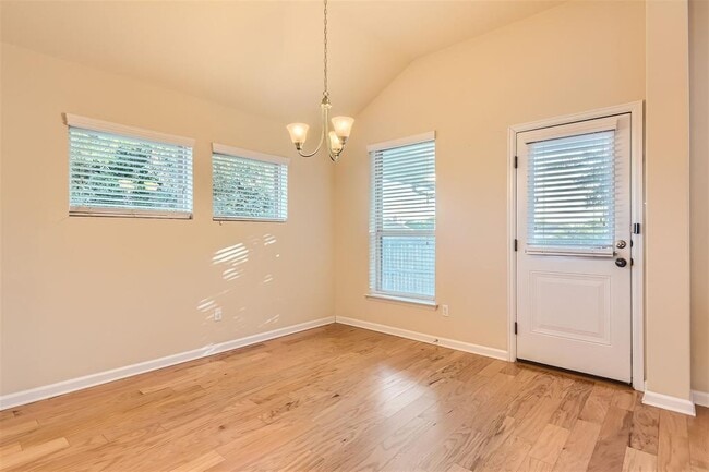 Building Photo - 273 Bridgestone Way