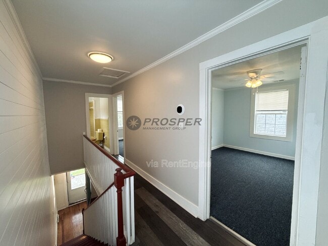 Building Photo - 204 Fishburne St