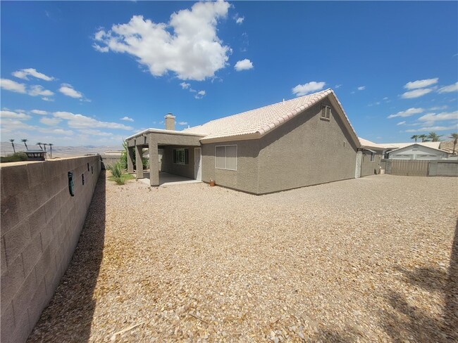 Building Photo - 2986 Ladera Dr