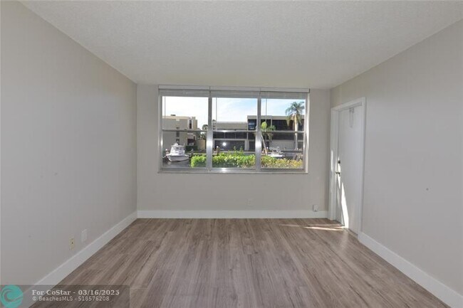 Building Photo - 777 S Federal Hwy