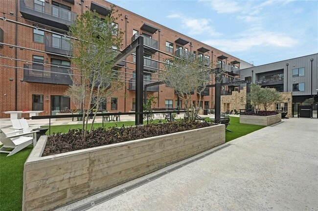 Building Photo - 4510 Terry-O Ln