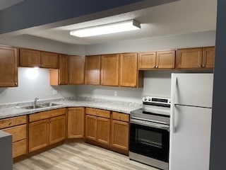 Building Photo - 425 8th Ave NE