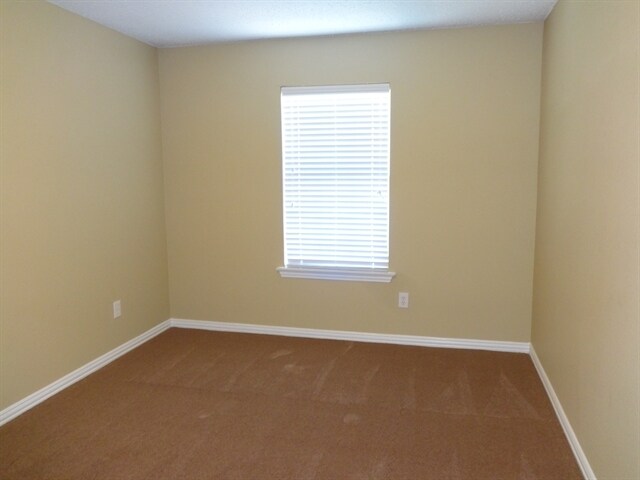 Building Photo - 717 Oteca Drive