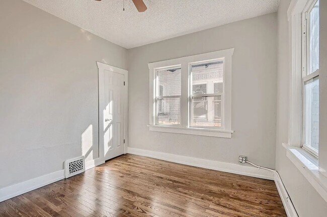Building Photo - 1385-1387 Quitman Street