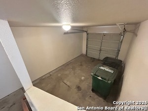 Building Photo - 11216 Center Point Rd