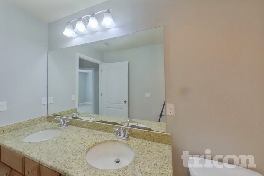 Building Photo - 182 Athey Ct