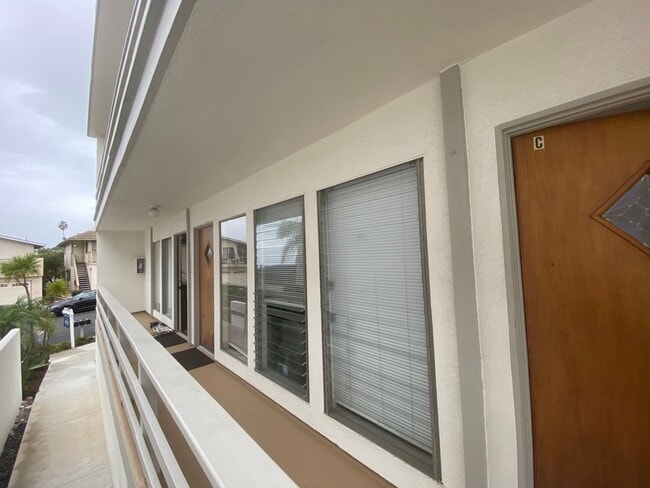 Building Photo - $500 OFF 1ST MONTHS RENT!! Two Bedroom in Desirable Dana Point!!