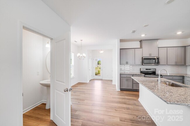 Building Photo - 2212 Cobble Ct