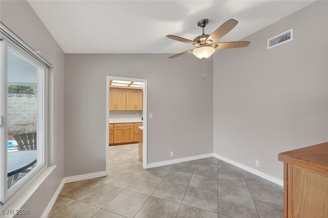 Building Photo - 2340 Richard Dr