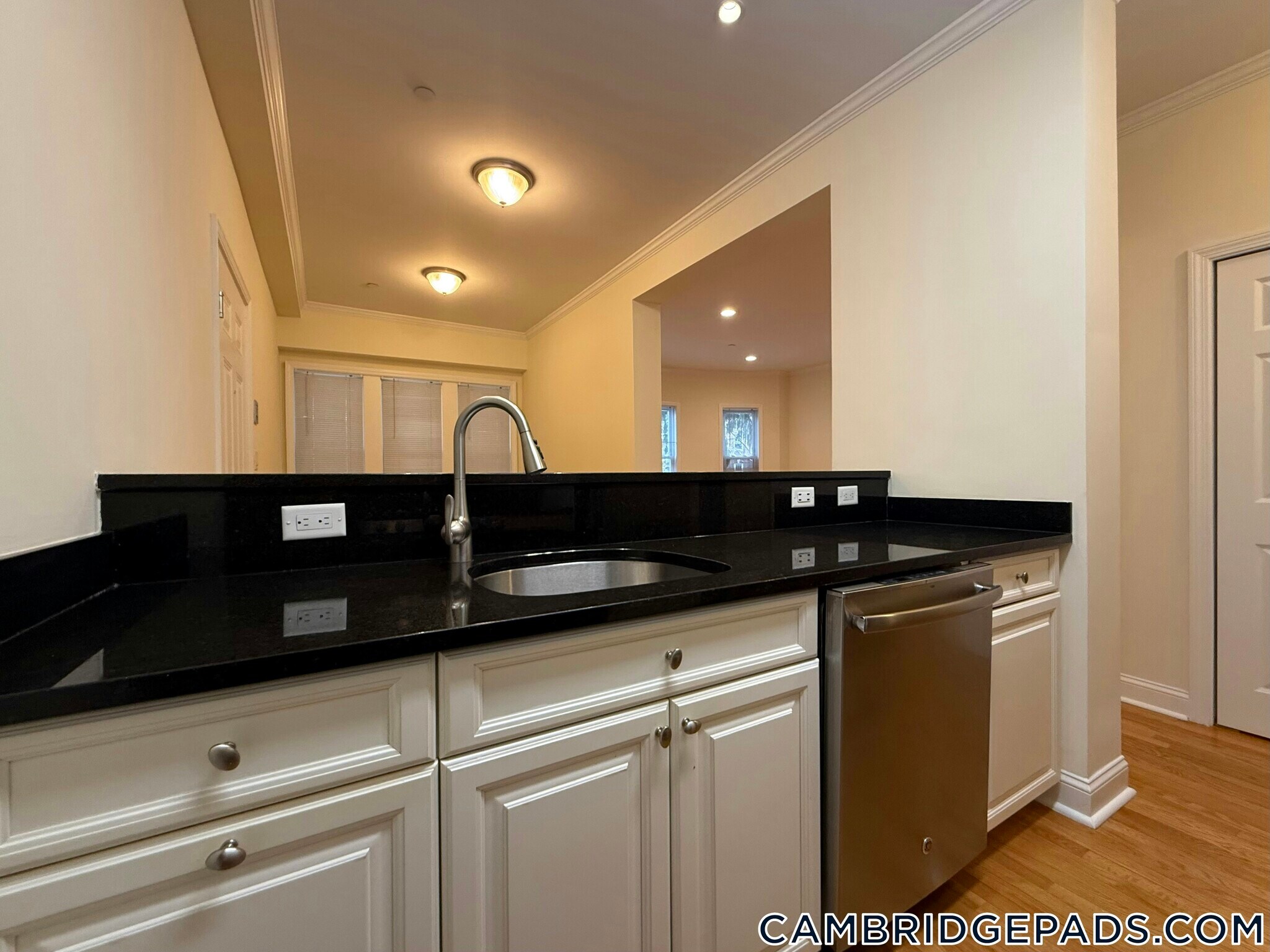 Building Photo - 1 Langdon Square