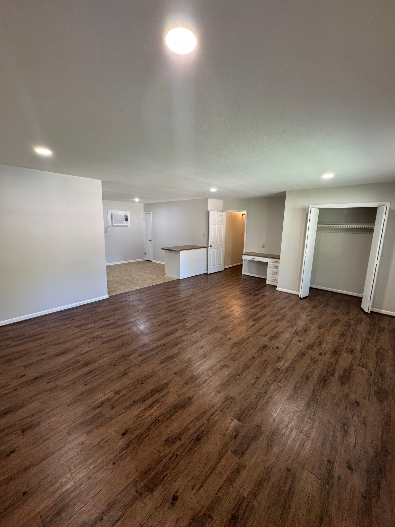 Building Photo - 219 Mitchell St