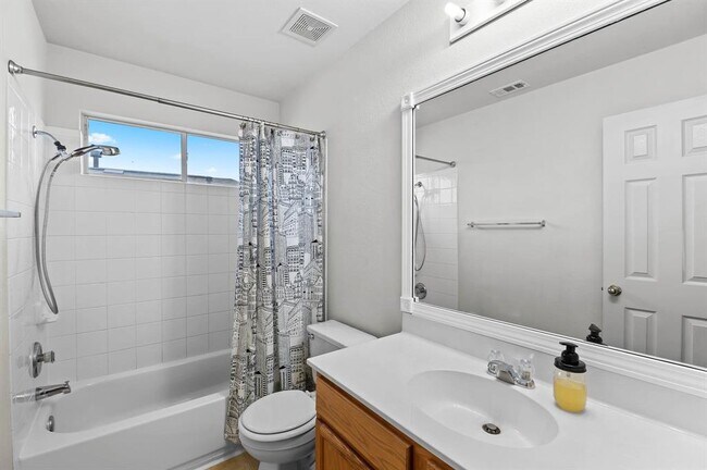 Building Photo - 1400 Orange Spice Ct