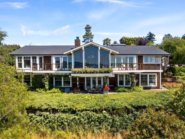 Primary Photo - 186 Stewart Dr