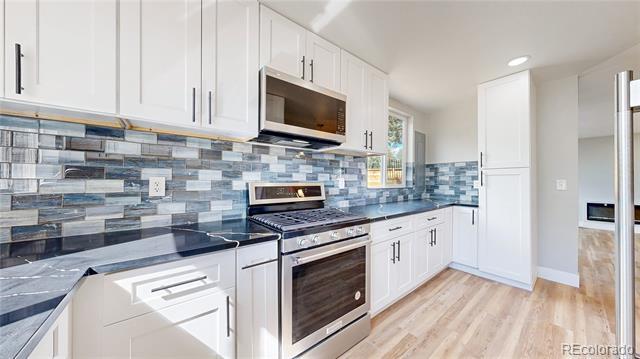 Building Photo - 1445 S Kearney St