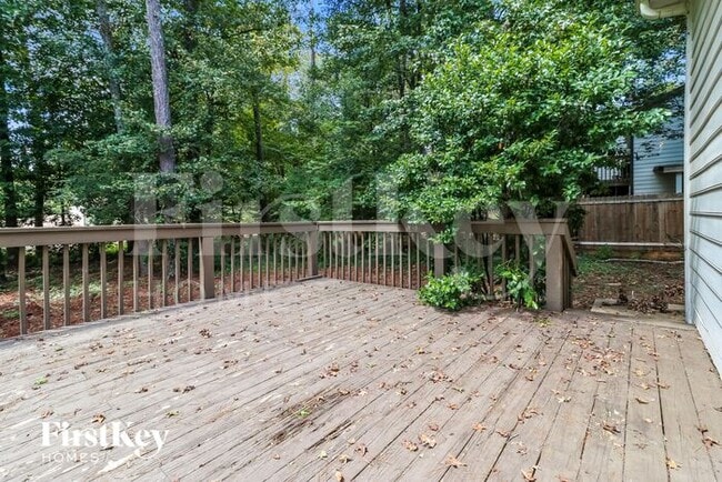 Building Photo - 278 Omega Dr