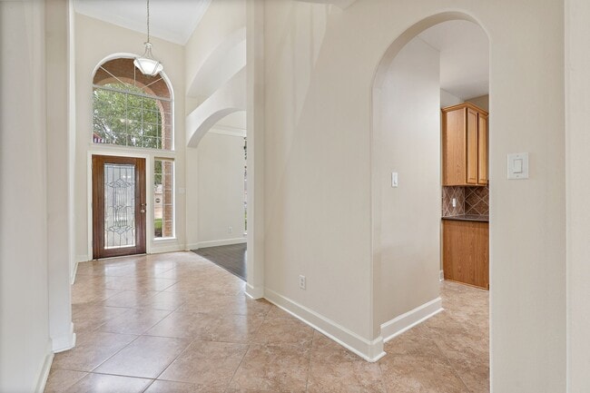 Building Photo - 3010 Blue Lagoon Ct