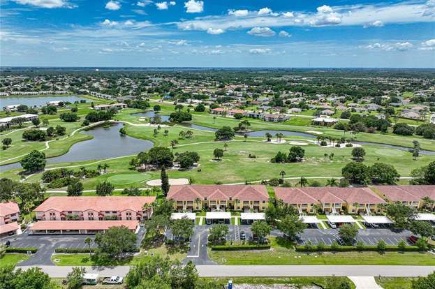 Building Photo - 1315 Saxony Cir