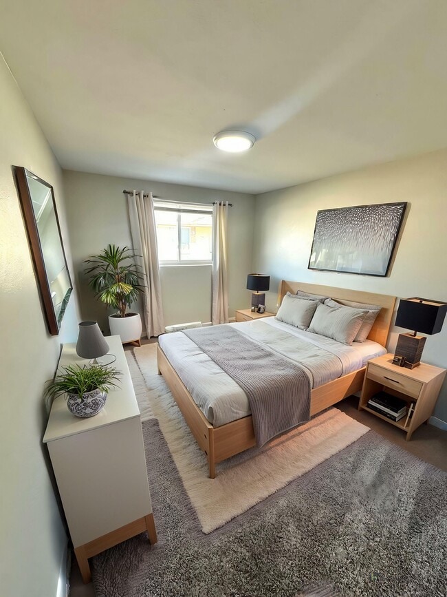 Bedroom - 7750-7766 West 39th Ave