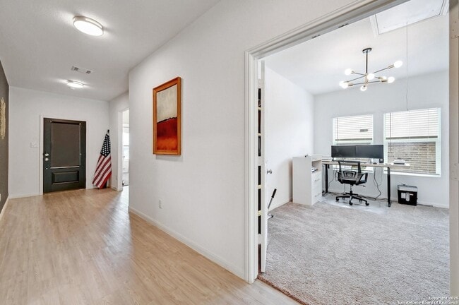 Building Photo - 32231 Escarole Bnd