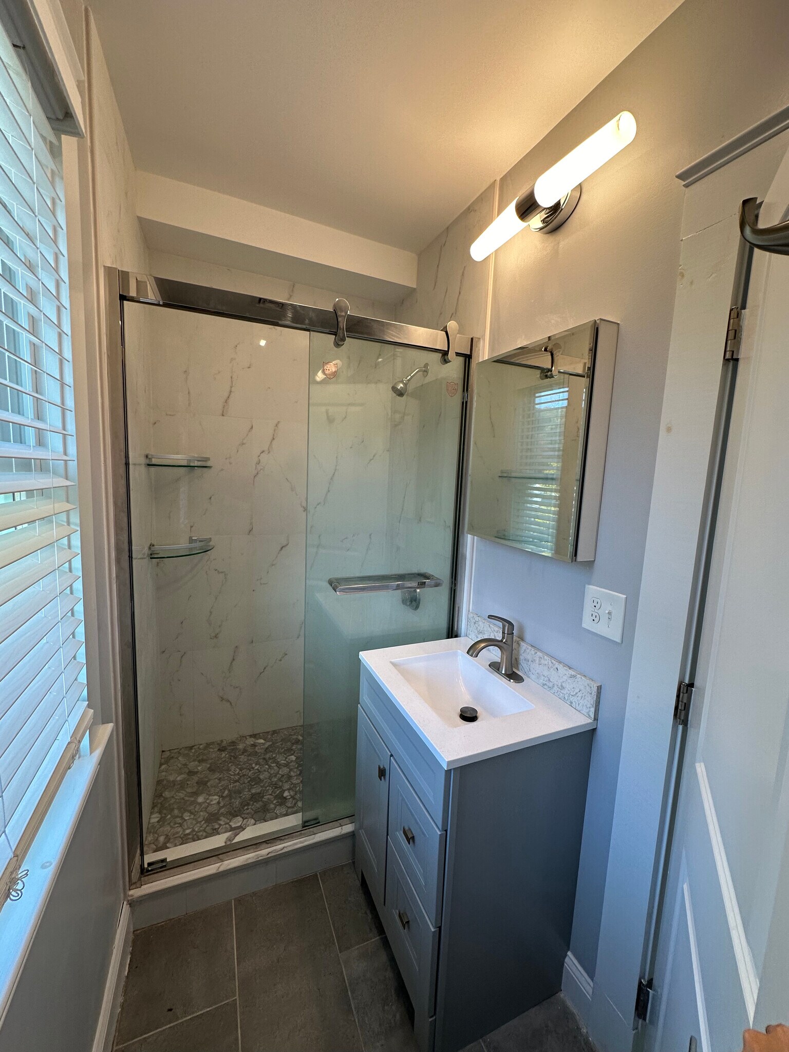 Building Photo - 517 Washington St