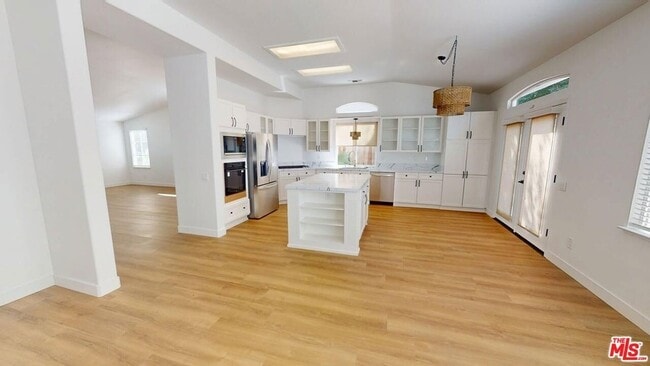 Building Photo - 1912 Veranda Ct