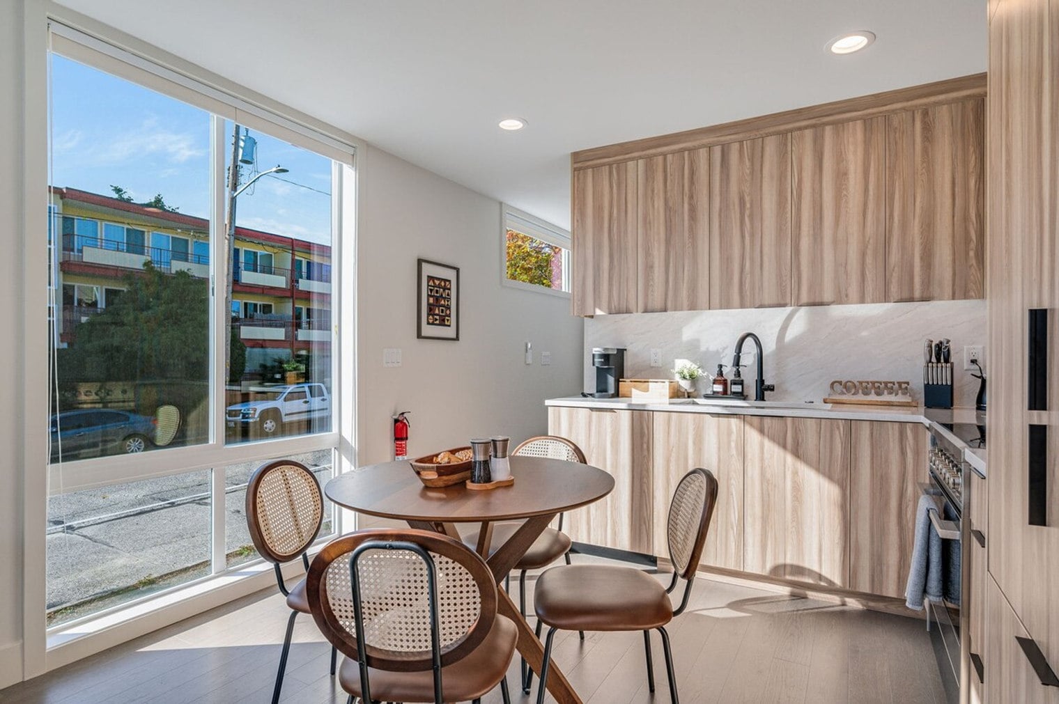 Building Photo - 4205 Evanston Ave N