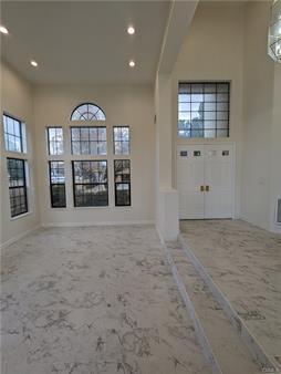 Building Photo - 42057 Parkmont Dr