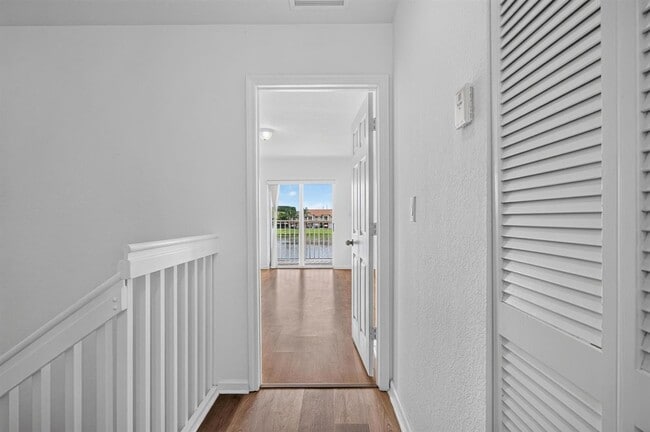Building Photo - 5732 SW 162nd Pass