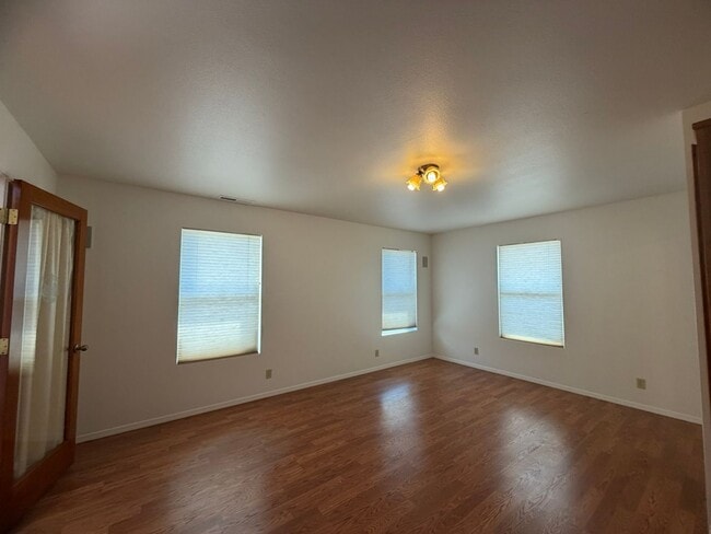 Building Photo - 1524 Los Osos Valley Rd