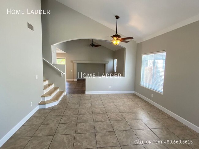 Building Photo - $500 off first month!  Great 3 Bedroom 2.5...