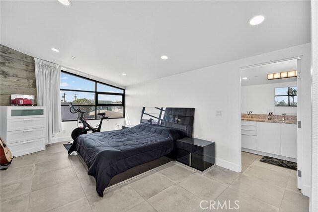 Building Photo - 1418 Innes Pl