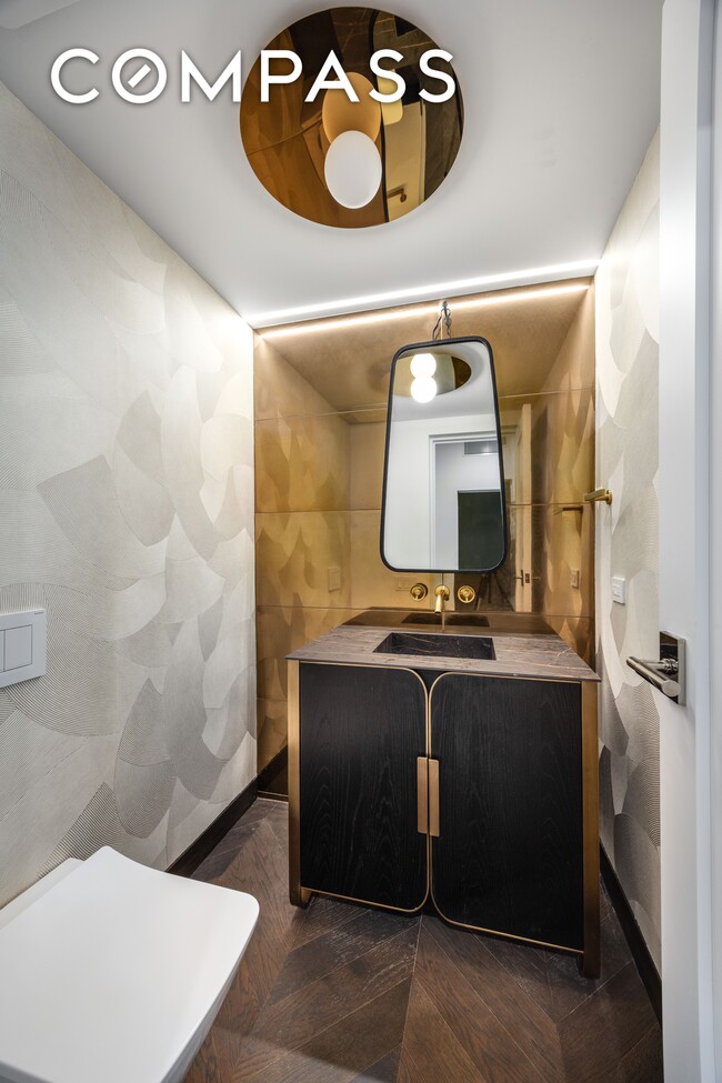 Building Photo - 340 Albany St