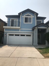 Building Photo - Sparks Waterfront Home