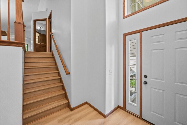 Building Photo - 6030 Boulder Ridge Dr