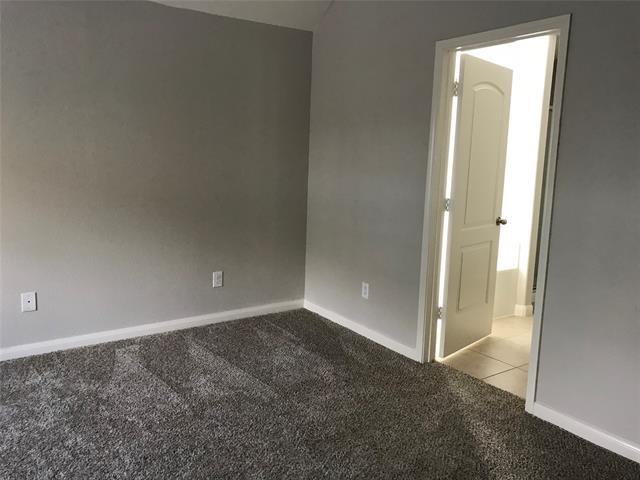 Building Photo - 1817 Mesquite Ln