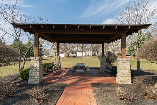 Building Photo - 6053 Taylor Rd