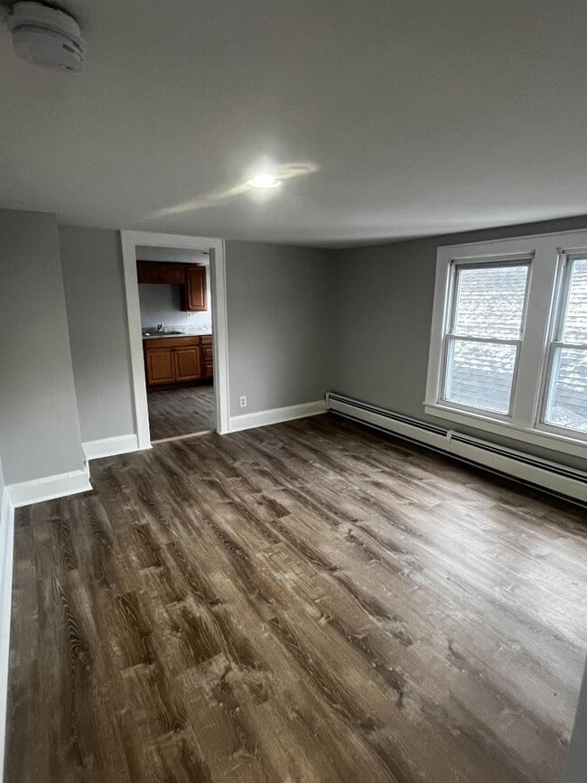 Building Photo - 58 Main Ave