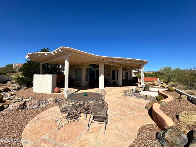 Building Photo - 65091 E Diamond Ridge Ct
