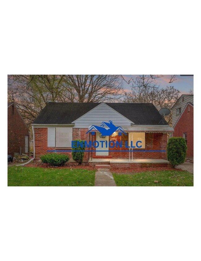 Building Photo - 16446 E State Fair Ave
