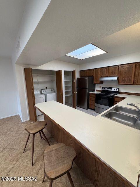Building Photo - 264 E Scheibe Way