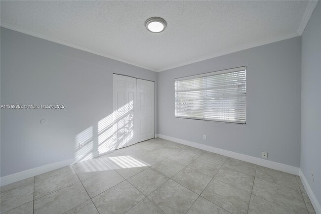 Building Photo - 9004 SW 137th St