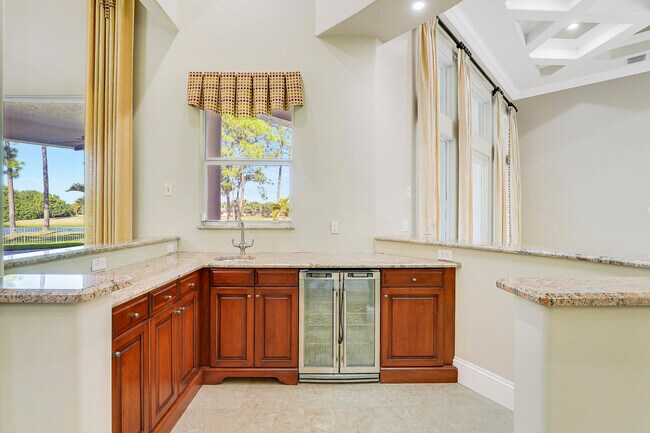 Building Photo - 11985 Carnegie Pl