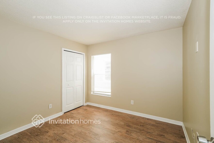 Building Photo - 12520 Dawn Vista Dr